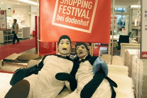 Gute Laune für Ihre Veranstaltung | Walking Act | Pinguine | Caracho Event Theater