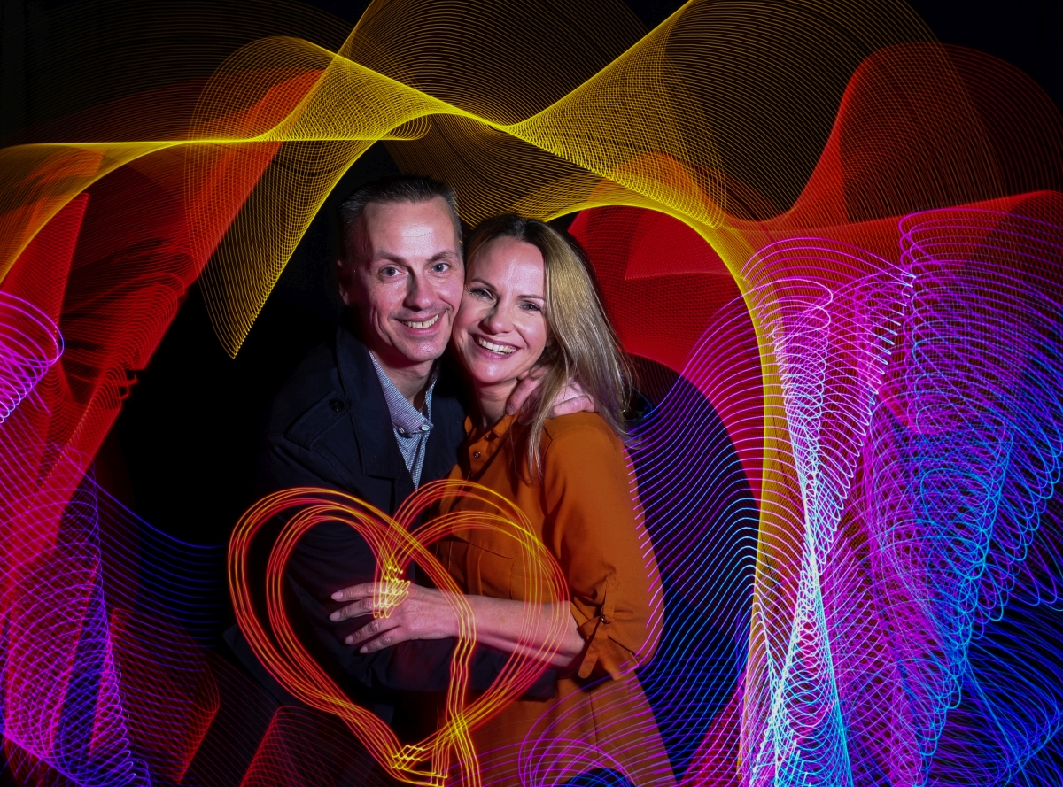 LICHTBild-flex-3 Interaktive Eventfotografie mit Show und Unterhaltungsfotografie mit Lichtmalerei