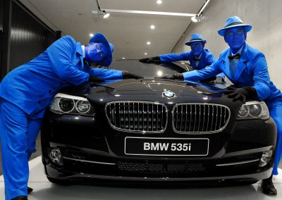 Walk Act Smarties Eventkünstler im Autohaus