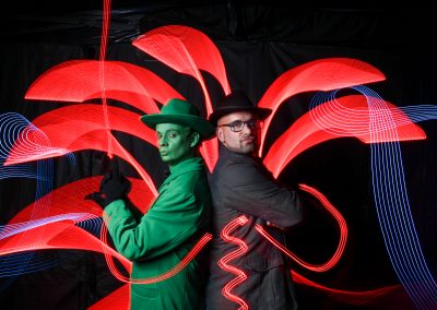 Lichtmalerei als Fotobox-Alternative mit Foto-Entertainment auf einem Event mit Smartie Walkact